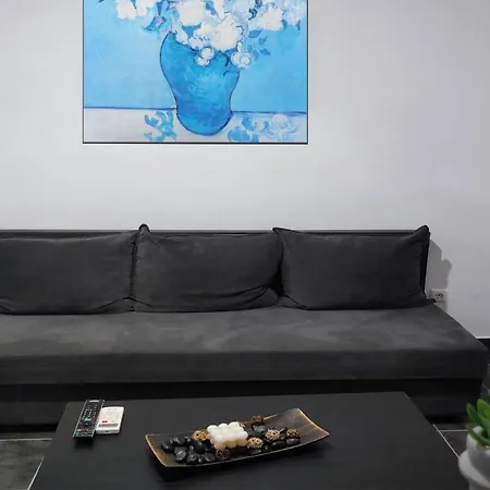 Apartment Dreams 1 *